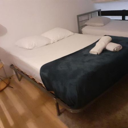 Appartement Calme Avec Terrasse Marsylia Zewnętrze zdjęcie